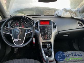 Opel Astra Astra J (PC6/PD6/PE6/PF6), Hatchback 5-drs, 2009 / 2015 1.4 Turbo 16V picture 17