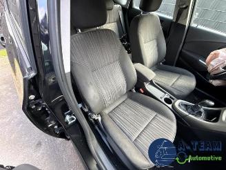 Opel Astra Astra J Sports Tourer (PD8/PE8/PF8), Combi, 2010 / 2015 1.4 Turbo 16V picture 19