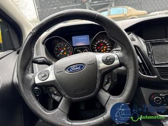 Ford Focus Focus 3, Hatchback, 2010 / 2020 1.6 SCTi 16V picture 19