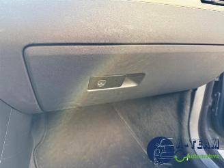 Volvo V-70 V70 (BW), Combi, 2007 / 2016 2.0 16V picture 26