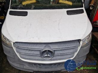 Mercedes Sprinter Sprinter 3,5t (907.6/910.6), Van, 2018 316 CDI 2.1 D RWD picture 2