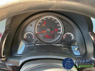 Volkswagen Up! Up! (121), Hatchback, 2011 1.0 12V 60 picture 18