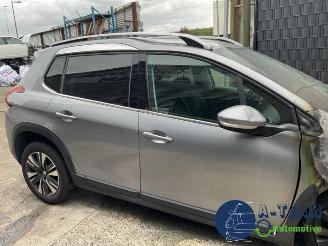 Peugeot 2008 2008 (CU), MPV, 2013 / 2019 1.2 12V e-THP PureTech 110 picture 5