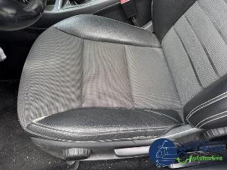 Mercedes A-klasse A (W176), Hatchback, 2012 / 2018 1.6 A-200 16V picture 16