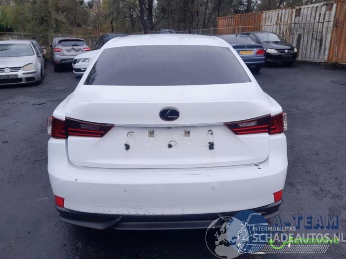 Lexus IS IS (E3), Sedan, 2013 300h 2.5 16V