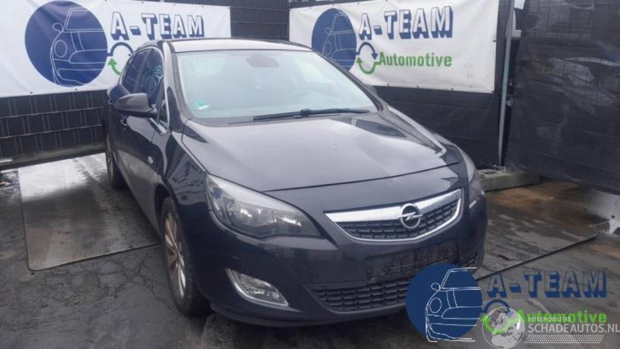 Opel Astra Astra J (PC6/PD6/PE6/PF6), Hatchback 5-drs, 2009 / 2015 1.7 CDTi 16V EcoFLEX 130
