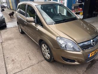 Opel Zafira CDTI 7 persoons picture 2