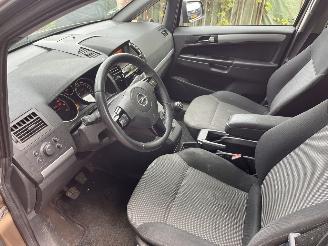Opel Zafira CDTI 7 persoons picture 5