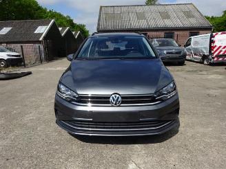 Coche siniestrado Volkswagen Golf Sportsvan Golf Sportsvan (AUVS), MPV, 2014 / 2021 1.5 TSI Evo BlueMotion 16V 2019/12