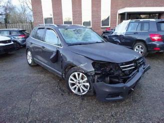 Salvage car Volkswagen Touareg Touareg (7PA/PH), SUV, 2010 / 2018 3.0 TDI V6 24V 2011/2