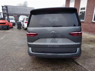 Volkswagen Multivan  picture 4
