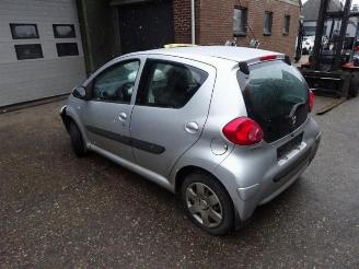 Toyota Aygo Aygo (B10), Hatchback, 2005 / 2014 1.0 12V VVT-i picture 3