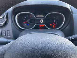 Renault Trafic 2.0 dCi 120 T29 L2H1 DC Business picture 12