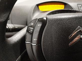 Citroën C4 C4 Berline (LC/LD) Hatchback 5-drs 1.6 16V (TU5JP4(NFU)) [81kW]  (11-2=
004/07-2011) picture 17