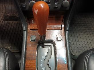 Cadillac Seville Seville Sedan 4.6 SLS/North Star V8 32V (LH2) [205kW]  (09-1997/09-200=
4) picture 17