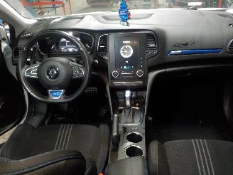 Renault Mégane Megane IV (RFBB) Hatchback 5-drs 1.6 GT Energy TCe 205 EDC (M5M-450(M5=
M-B4)) [151kW]  (11-2015/...) picture 5