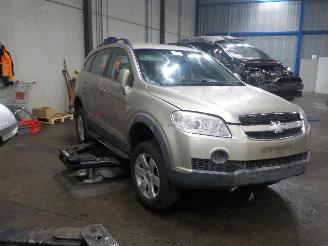 Daewoo Captiva Captiva (C100) SUV 2.4 16V 4x2 (Z24SED) [100kW]  (06-2006/05-2011) picture 2