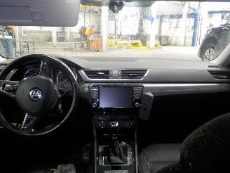 Skoda Superb Superb (3V3) Liftback 2.0 TDI (DDAA) [140kW]  (03-2015/...) picture 5