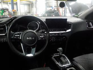 Kia Cee d Ceed Sportswagon (CDF) Combi 5-drs 1.5 T-GDI 16V (G4LH) [118kW]  (01-2=
021/...) picture 5