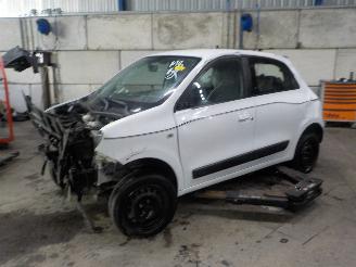 Autoverwertung Renault Twingo Twingo III (AH) Hatchback 5-drs 1.0 SCe 70 12V (H4D-400(H4D-A4)) [52kW=
]  (09-2014/...) 2016/4