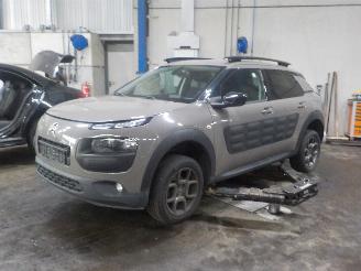 Sloopauto Citroën C4 C4 Cactus (0B/0P) Hatchback 5-drs 1.2 PureTech 82 12V (EB2F(HMZ)) [60k=
W]  (09-2014/...) 2014