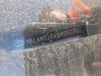 Hyundai I-10 i10 (F5) Hatchback 1.1i 12V (G4HG5) [51kW]  (04-2011/12-2013) picture 6