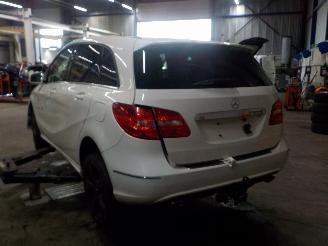Mercedes B-klasse B (W246,242) Hatchback 1.8 B-180 CDI BlueEFFICIENCY 16V (OM651.901) [8=
0kW]  (11-2011/...) picture 4