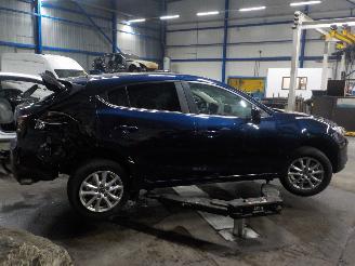 Mazda 3 3 (BM/BN) Hatchback 2.0 SkyActiv-G 120 16V (PEY5) [88kW]  (09-2013/05-=
2019) picture 3