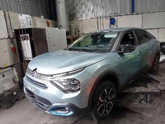 Uttjänta bilar auto Citroën C4 C4 Berline (BA/BB/BC) Hatchback 5-drs =EB-C4 50 kWh (ZKX(ZK01)) [100kW=
]  (10-2020/...) 2023/12