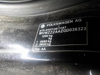 Volkswagen Up! Up! (121) Hatchback 1.0 12V 60 (CHYA) [44kW]  (08-2011/08-2020) picture 6