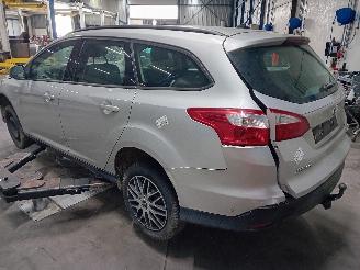 Ford Focus Focus 3 Wagon Combi 1.6 TDCi 115 (T1DA(Euro 5)) [85kW]  (05-2011/05-20=
18) picture 4