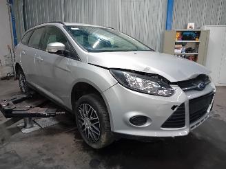 Ford Focus Focus 3 Wagon Combi 1.6 TDCi 115 (T1DA(Euro 5)) [85kW]  (05-2011/05-20=
18) picture 2