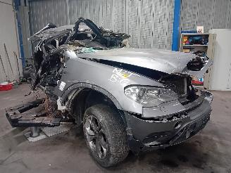 BMW X5 X5 (E70) SUV xDrive 35d 3.0 24V (N57-D30A) [180kW]  (04-2010/07-2013) picture 2