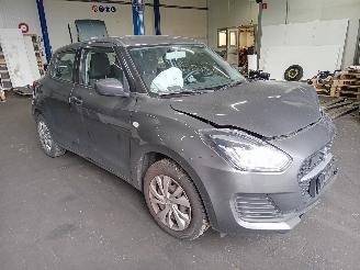 Suzuki Swift Swift (ZC/ZD) Hatchback 5-drs 1.2 Dual Jet 16V Smart Hybrid (K12D) [61=
kW]  (06-2020/...) picture 2
