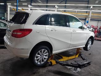 Mercedes B-klasse B (W246) Hatchback 1.6 B-180 BlueEFFICIENCY Turbo 16V (M270.910) [90kW=
]  (11-2011/12-2018) picture 3