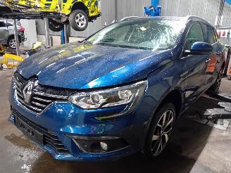 Vrakbiler auto Renault Mégane Megane IV Estate (RFBK) Combi 5-drs 1.5 Energy dCi 110 (K9K-646(K9K-F6=
)) [81kW]  (04-2016/...) 2016/0