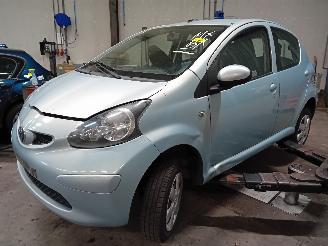 disassembly passenger cars Toyota Aygo Aygo (B10) Hatchback 1.0 12V VVT-i (1KR-FE) [50kW]  (07-2005/05-2014) 2007