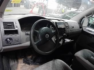 Volkswagen Transporter Transporter T5 Van 2.5 TDi (BNZ) [96kW]  (04-2003/11-2009) picture 5