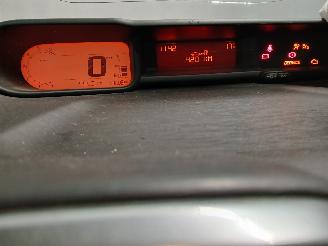 Citroën C3 C3 Picasso (SH) MPV 1.6 16V VTI 120 (EP6(5FW)) [88kW]  (02-2009/10-201=
7) picture 15