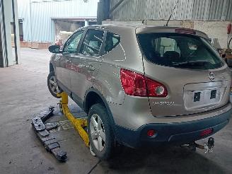 Nissan Qashqai Qashqai (J10) SUV 2.0 16V 4x4 (MR20DE) [104kW]  (11-2010/01-2014) picture 4