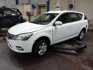 Uttjänta bilar auto Kia Cee d Cee'd Sporty Wagon (EDF) Combi 1.4 16V (G4FA) [66kW]  (07-2009/12-2012=
) 2011/0