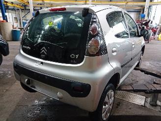 Citroën C1 C1 Hatchback 1.0 12V (384F(CFA)) [50kW]  (06-2005/09-2014) picture 3