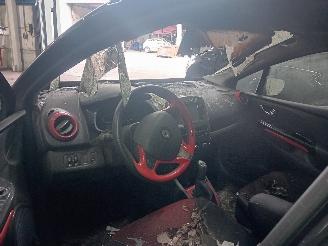 Renault Clio Clio IV (5R) Hatchback 5-drs 0.9 Energy TCE 90 12V (H4B-400(H4B-A4)) [=
66kW]  (11-2012/08-2021) picture 5