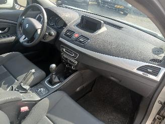 Renault Mégane Megane III Berline (BZ) Hatchback 5-drs 1.4 16V TCe 130 (H4J-700(H4J-A=
7)) [96kW]  (04-2009/02-2016) picture 7