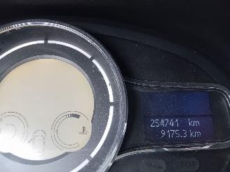 Renault Mégane Megane III Berline (BZ) Hatchback 5-drs 1.4 16V TCe 130 (H4J-700(H4J-A=
7)) [96kW]  (04-2009/02-2016) picture 2