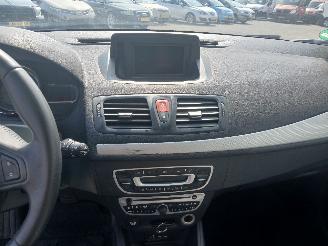 Renault Mégane Megane III Berline (BZ) Hatchback 5-drs 1.4 16V TCe 130 (H4J-700(H4J-A=
7)) [96kW]  (04-2009/02-2016) picture 18