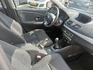 Renault Mégane Megane III Berline (BZ) Hatchback 5-drs 1.4 16V TCe 130 (H4J-700(H4J-A=
7)) [96kW]  (04-2009/02-2016) picture 8