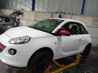 Dezmembrări autoturisme Opel Adam Adam Hatchback 3-drs 1.2 16V (A12XER(Euro 5)) [51kW]  (10-2012/02-2019=
) 2014