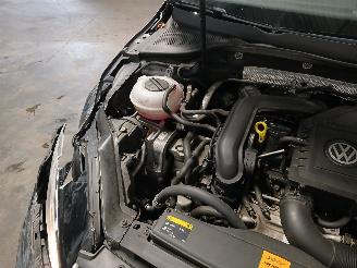 Volkswagen Golf Golf VII (AUA) Hatchback 1.0 TSI 12V BlueMotion (CHZD) [85kW]  (05-201=
5/08-2020) picture 28