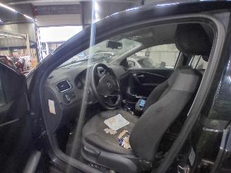 Volkswagen Polo Polo V (6R) Hatchback 1.2 TSI 16V BlueMotion Technology (CJZC(Euro 6))=
 [66kW]  (02-2014/10-2017) picture 5